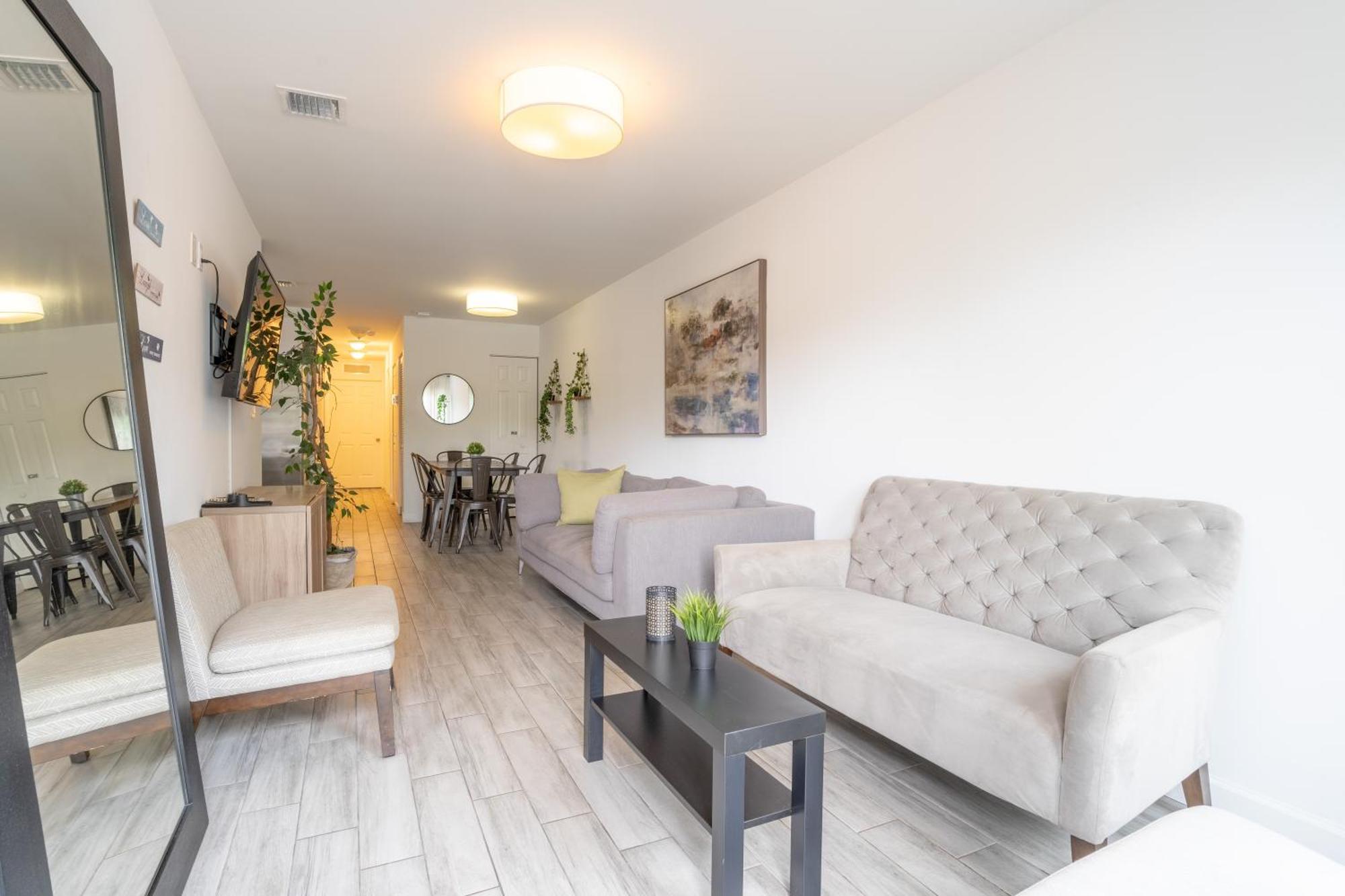 Entire 3 Bedroom House 10 Mins Mia And Downtown * Miami