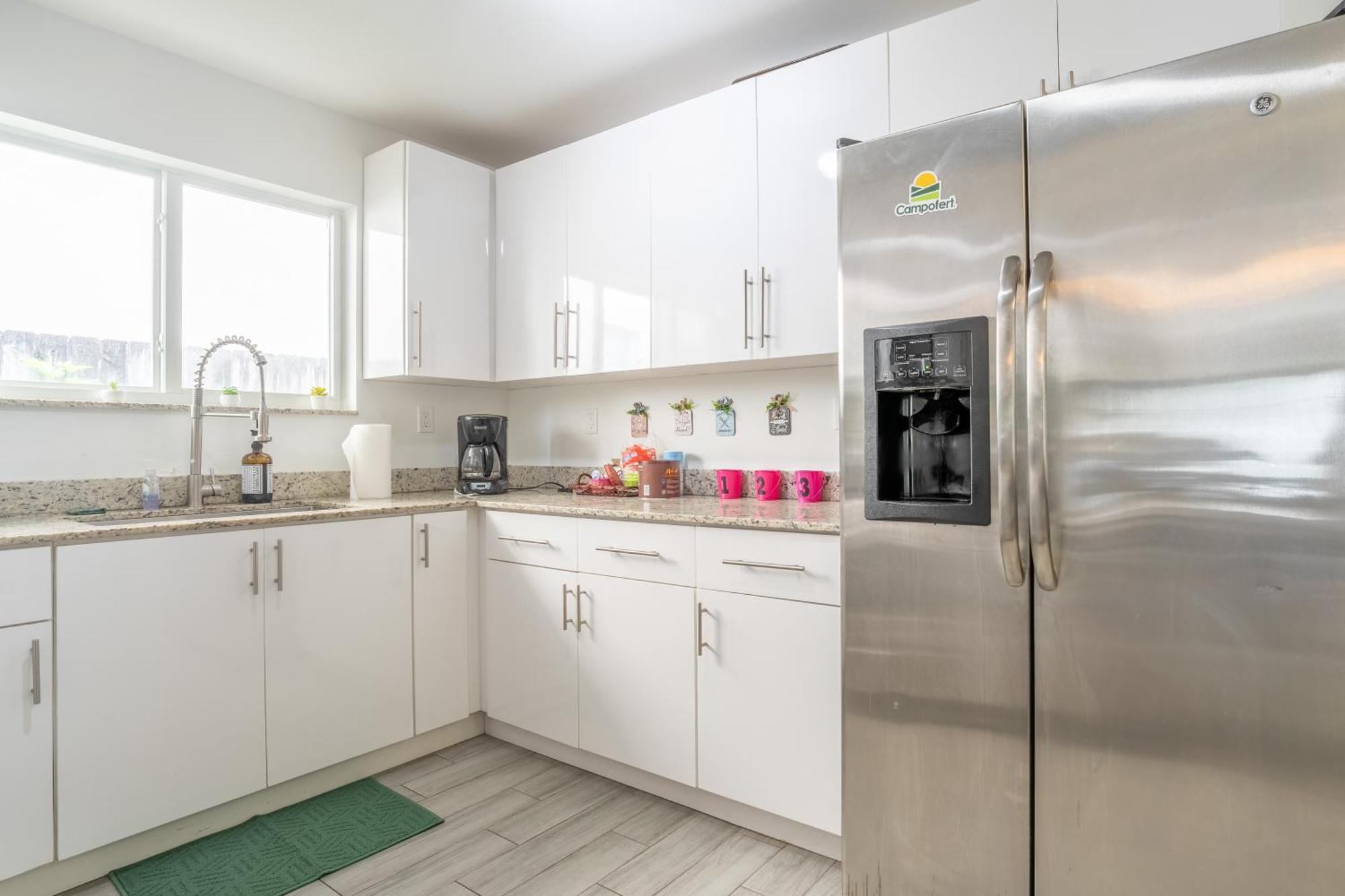 Entire 3 Bedroom House 10 Mins Mia And Downtown Casa vacanze *