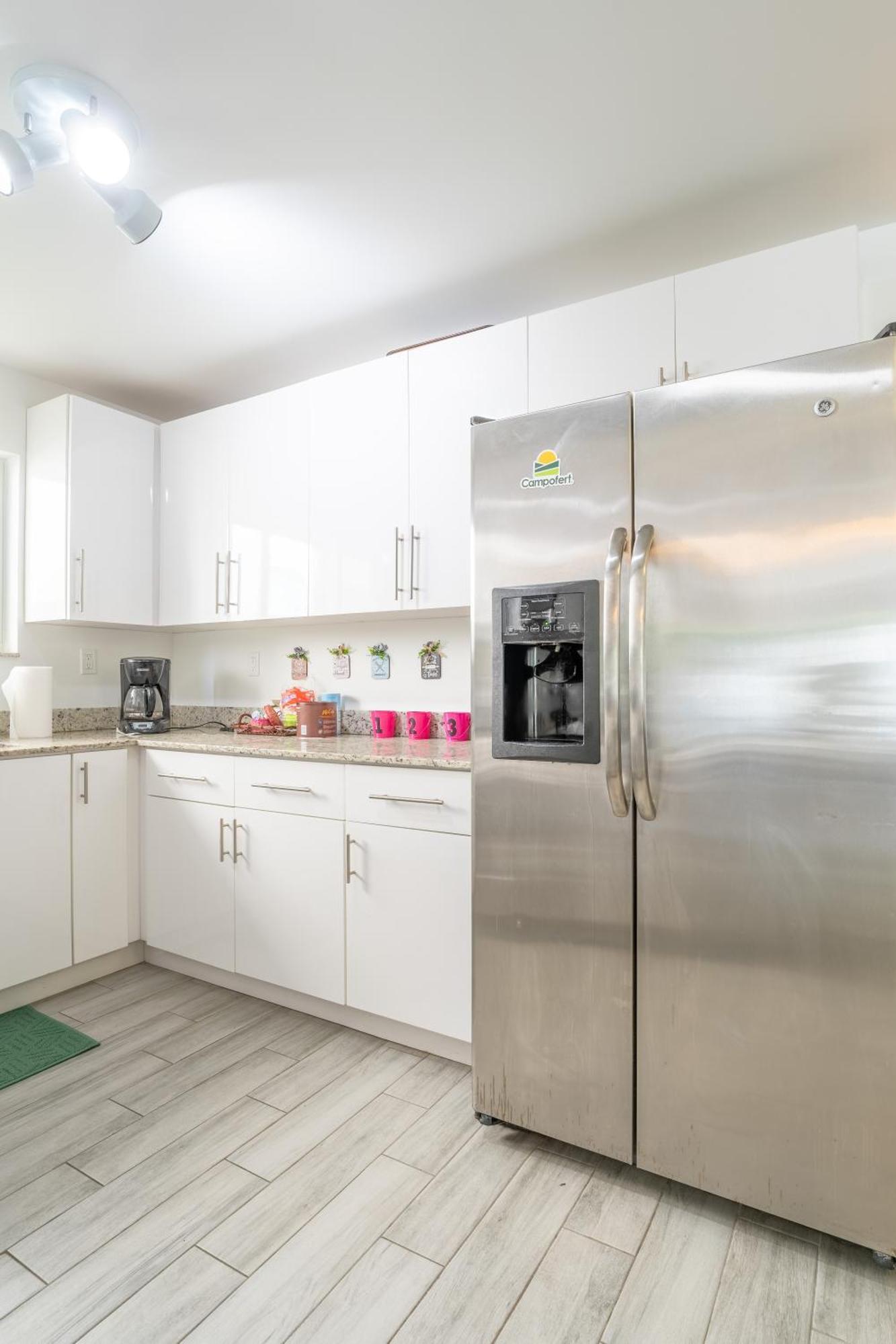 Entire 3 Bedroom House 10 Mins Mia And Downtown * Miami